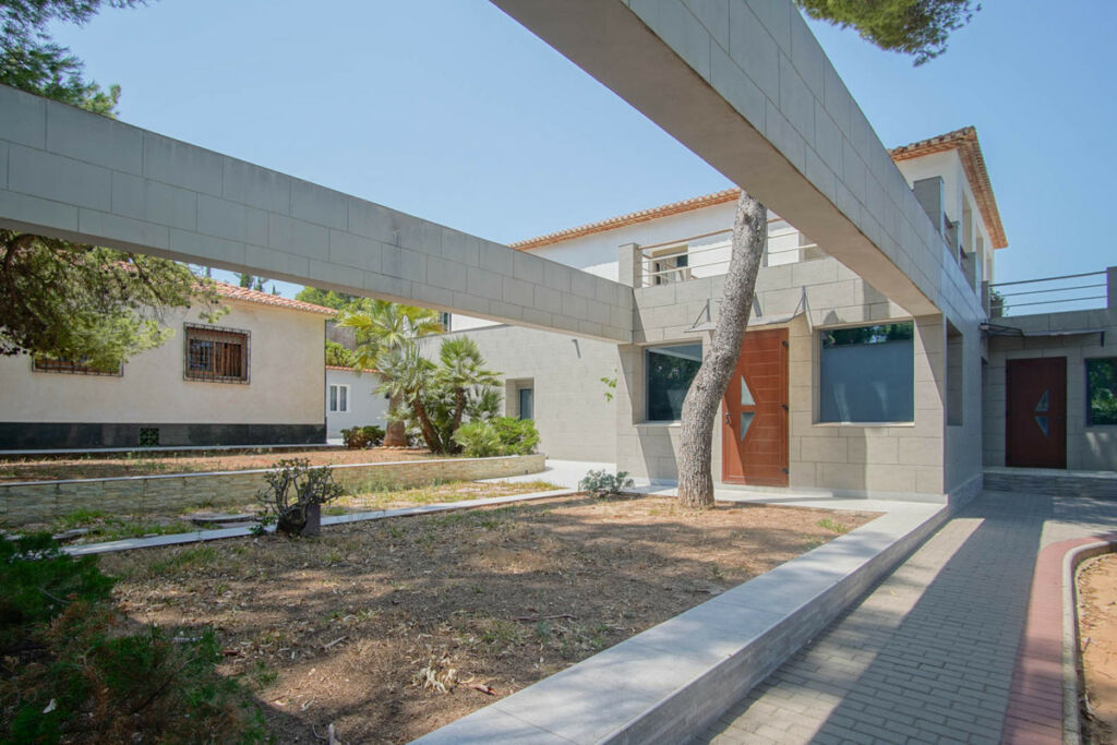 Detached Villa Denia Alicante - image 9