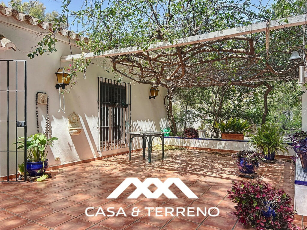 Detached Villa Nerja Málaga - image 9