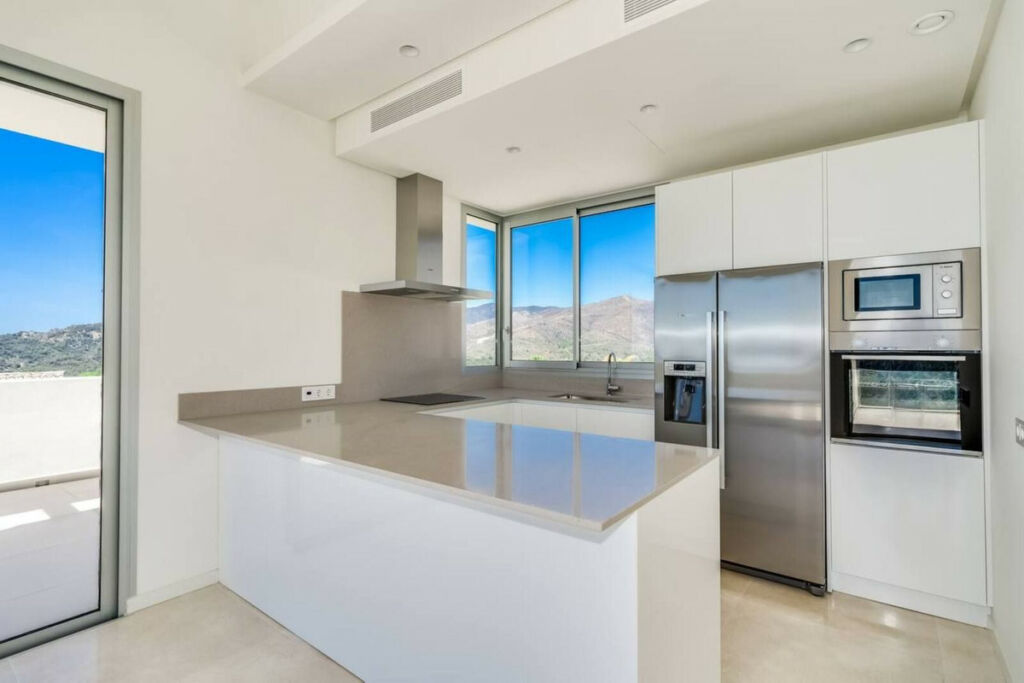 Penthouse Benahavís Málaga - image 9