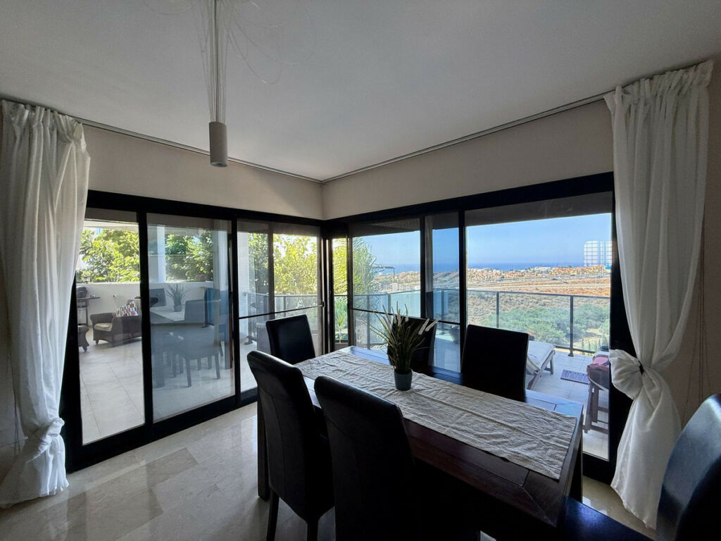 Middle Floor Apartment Riviera del Sol Málaga - image 9