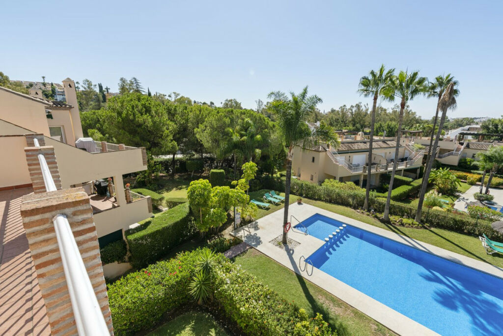 Penthouse Nueva Andalucía Málaga - image 18