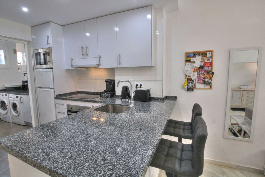 Duplex Riviera del Sol Málaga - image 9