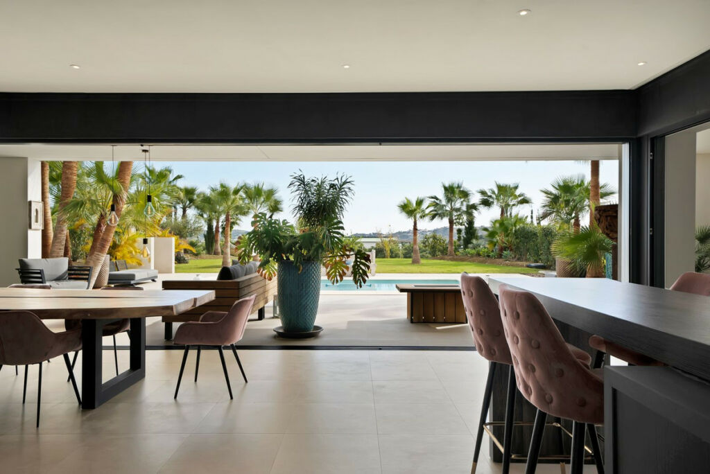 Detached Villa La Cala Golf Málaga - image 8