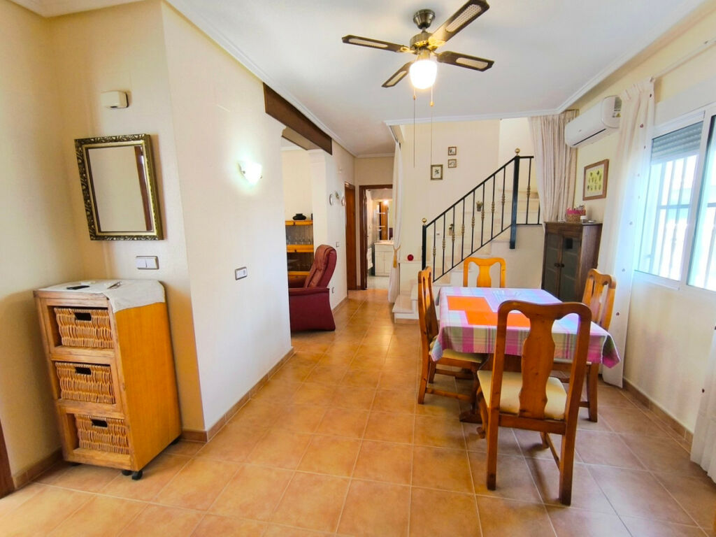 Detached Villa Algorfa Alicante - image 9