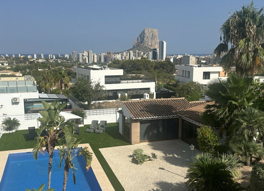 Detached Villa Calpe Alicante - image 10