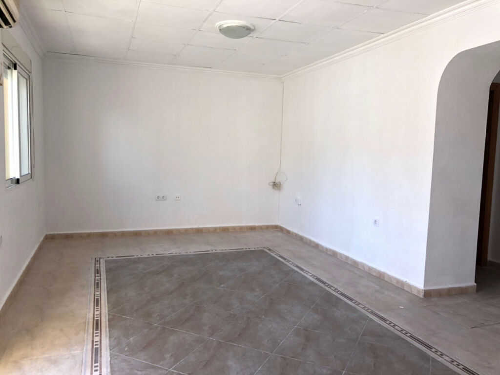 Townhouse San Miguel de Salinas Alicante - image 9