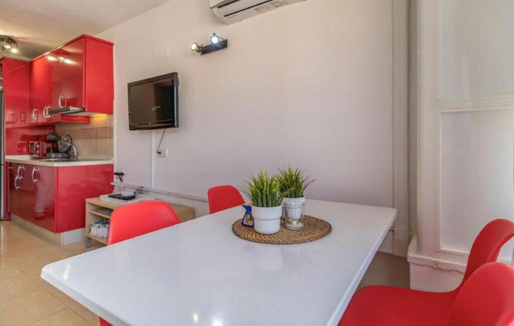 Middle Floor Apartment Torremolinos Málaga - image 9