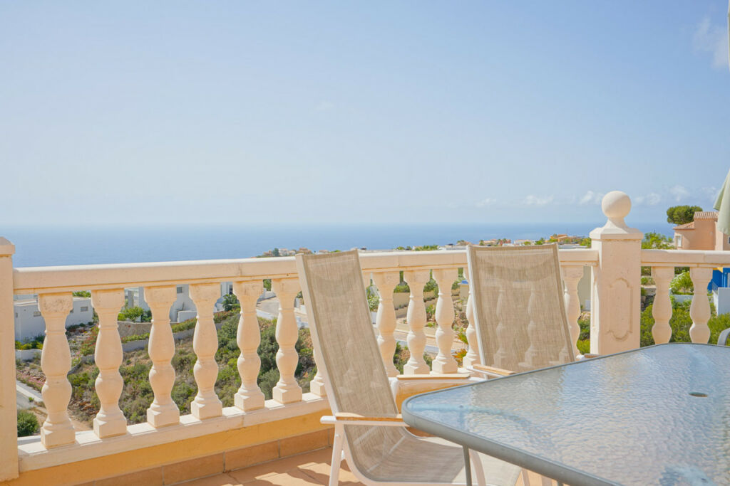 Detached Villa Benitachell Alicante - image 9