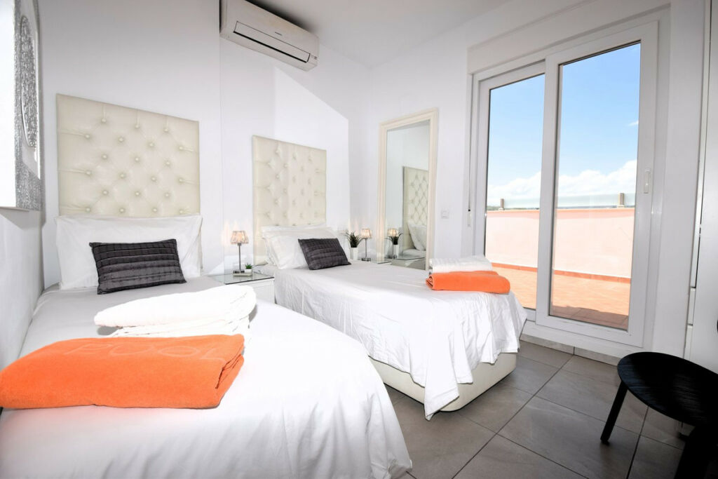 Penthouse La Cala de Mijas Málaga - image 9