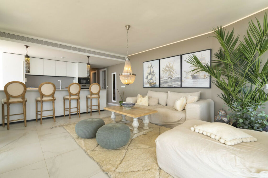 Penthouse Fuengirola Málaga - image 9