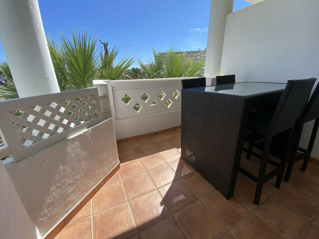 Middle Floor Apartment Puerto Banús Málaga - image 9