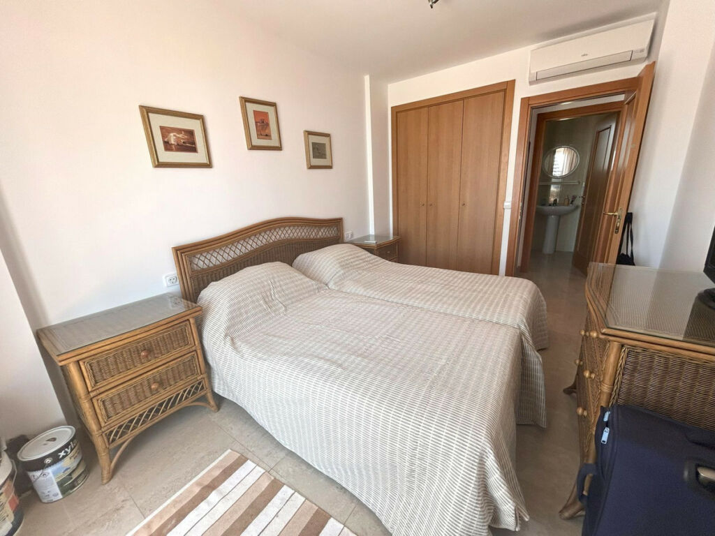 Ground Floor Apartment La Duquesa Málaga - image 9