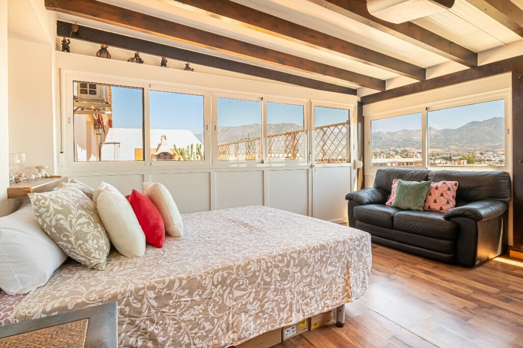 Penthouse Las Lagunas Málaga - image 9