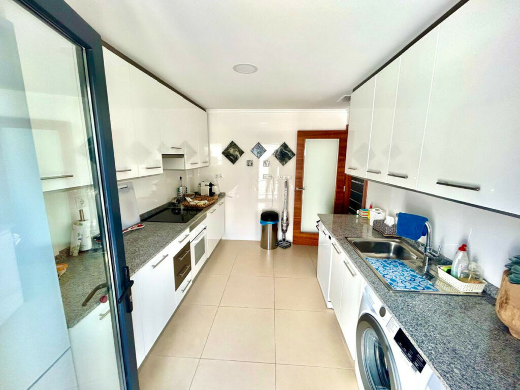 Townhouse Calpe Alicante - image 9