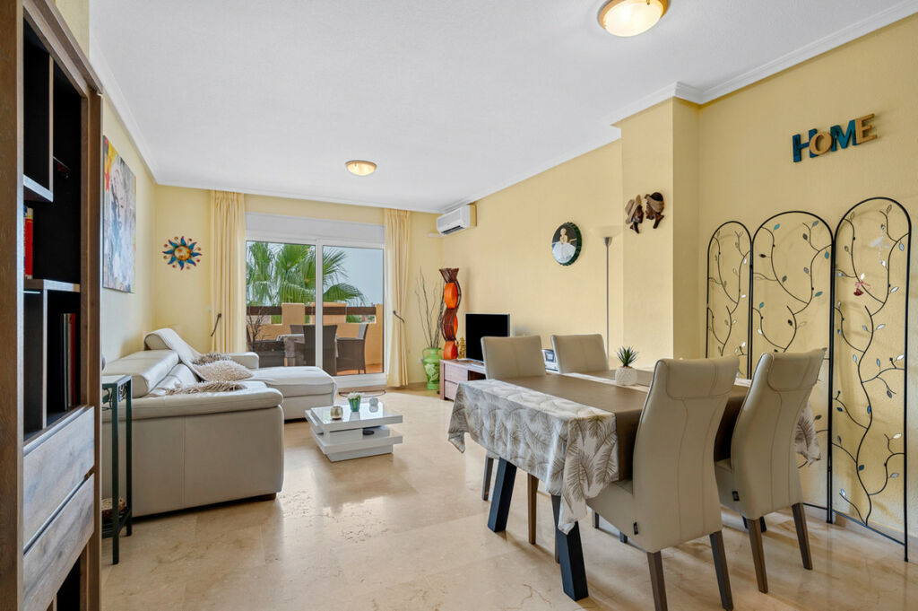 Penthouse Playa Flamenca Alicante - image 9