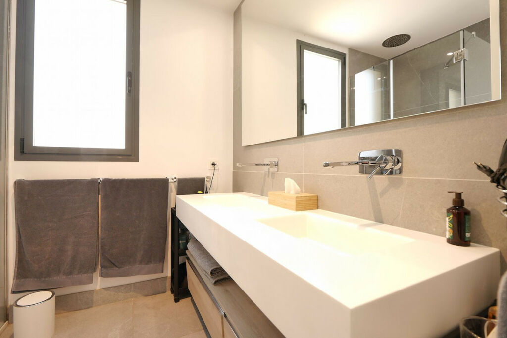 Middle Floor Apartment Cabopino Málaga - image 9