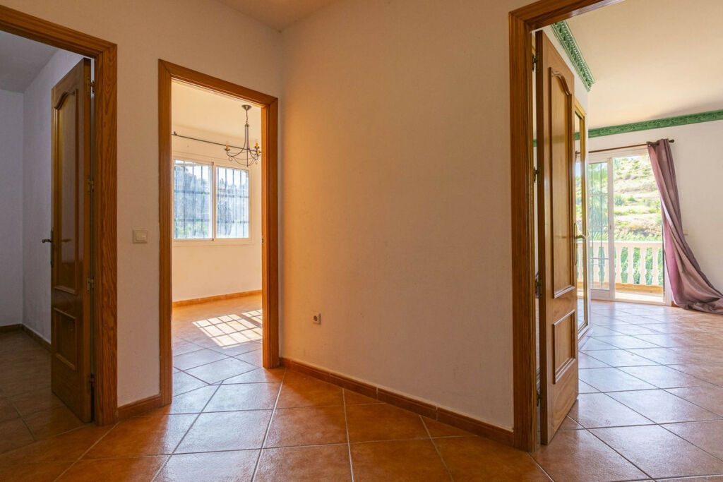Detached Villa Mijas Málaga - image 9