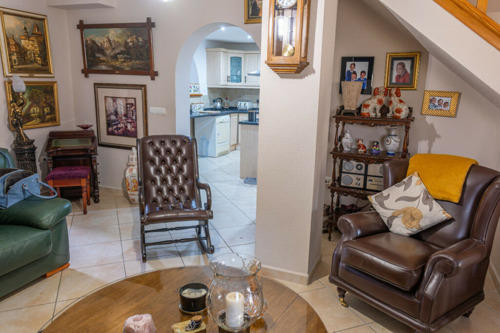 Detached Villa Albir Alicante - image 9