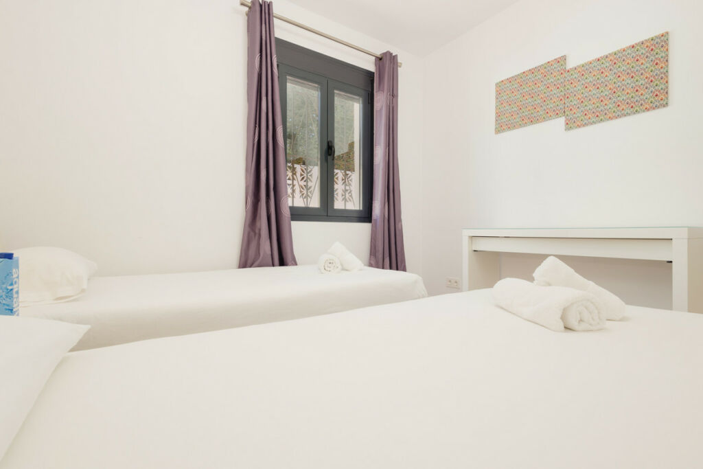 Detached Villa Costabella Málaga - image 9
