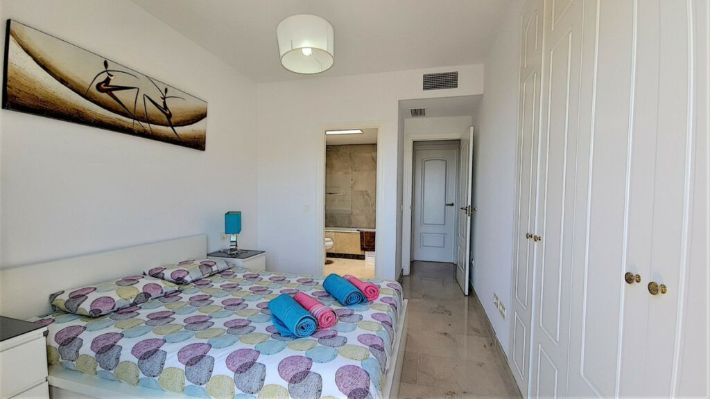 Penthouse Manilva Málaga - image 9