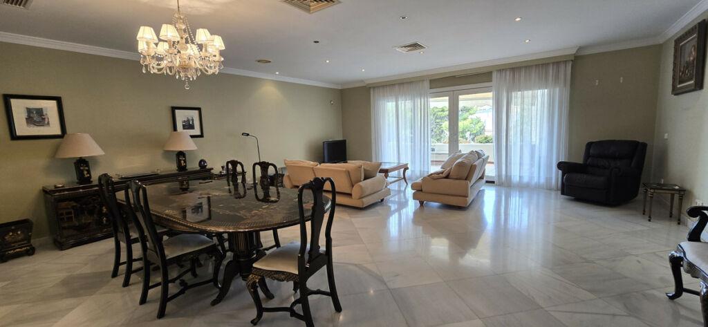 Middle Floor Apartment Torremolinos Centro Málaga - image 9