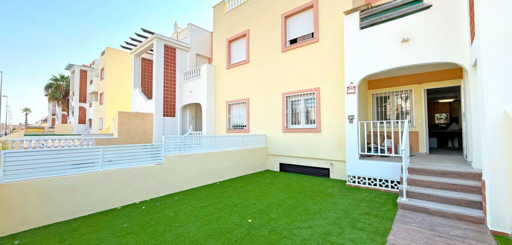 Ground Floor Apartment La Zenia Alicante - image 13