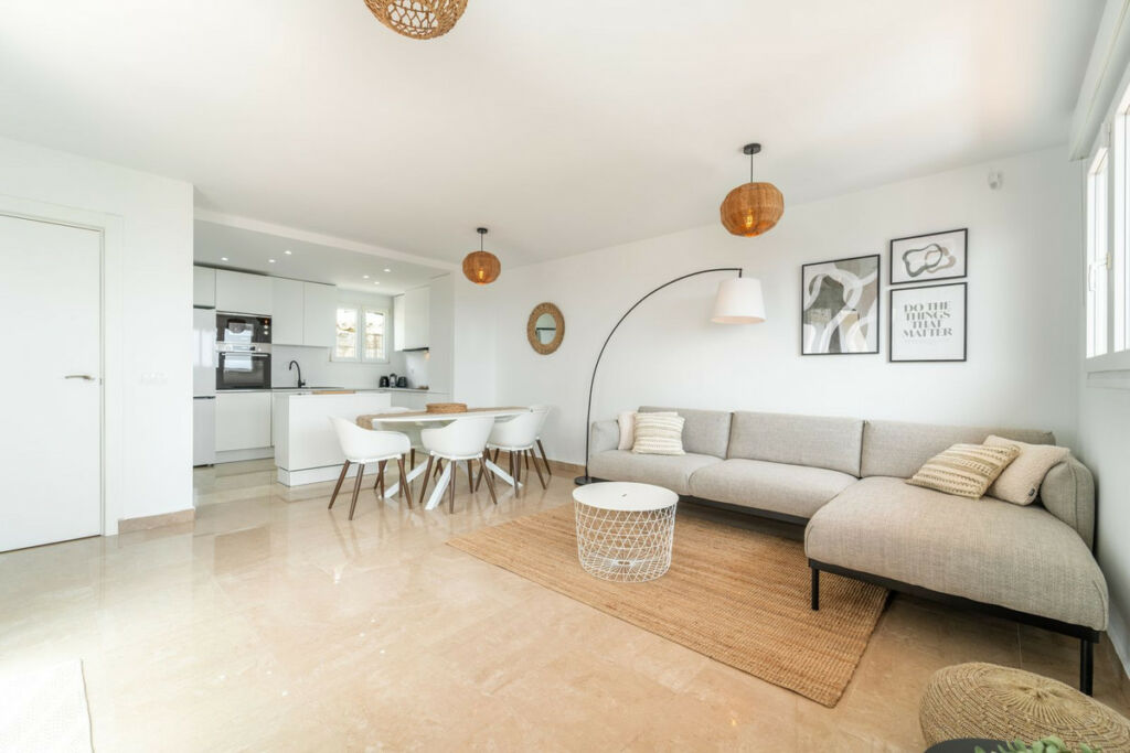 Penthouse Duplex Manilva Málaga - image 9
