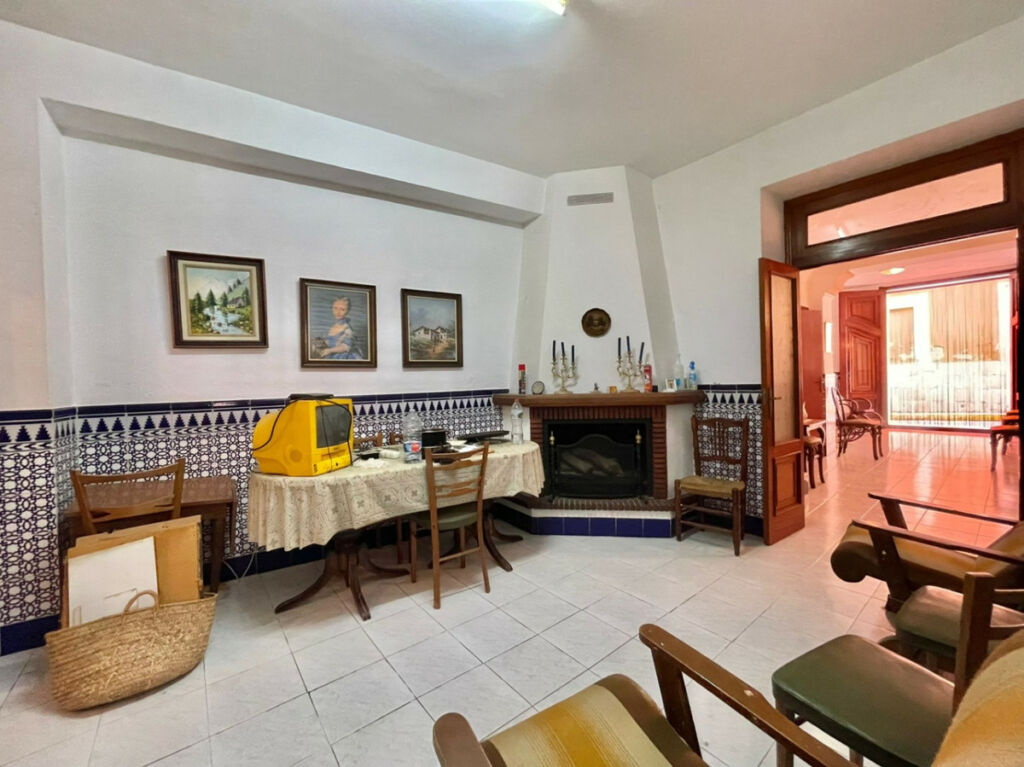 Townhouse Pedreguer Alicante - image 9