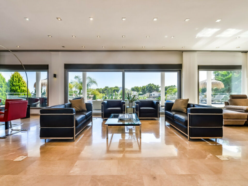 Detached Villa La Fustera Alicante - image 9