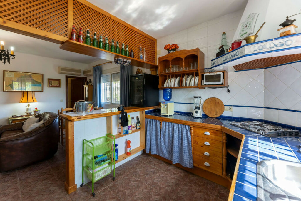 Detached Villa Coín Málaga - image 9