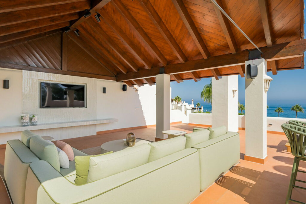 Penthouse New Golden Mile Málaga - image 9