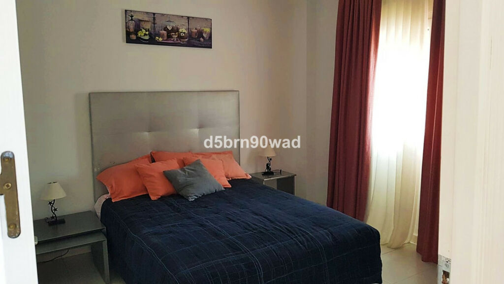 Detached Villa Marbella Málaga - image 9
