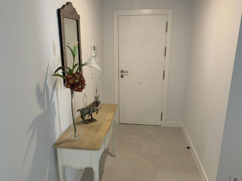Ground Floor Apartment Estepona Málaga - image 9