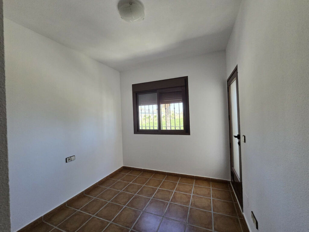 Detached Villa La Finca Golf Alicante - image 9