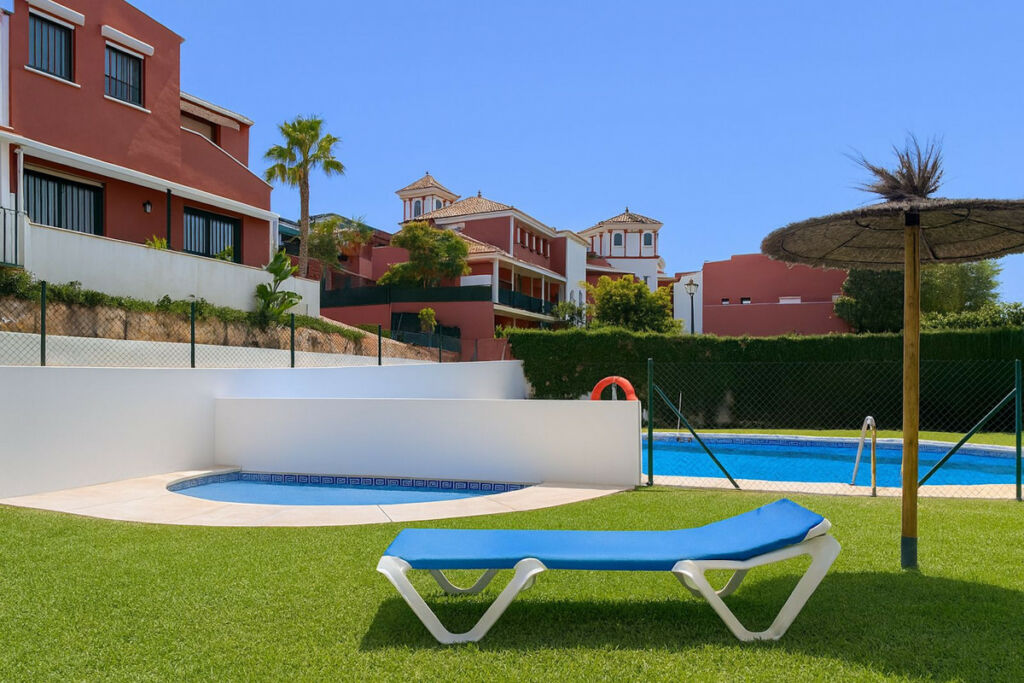 Ground Floor Apartment New Golden Mile Málaga - image 9