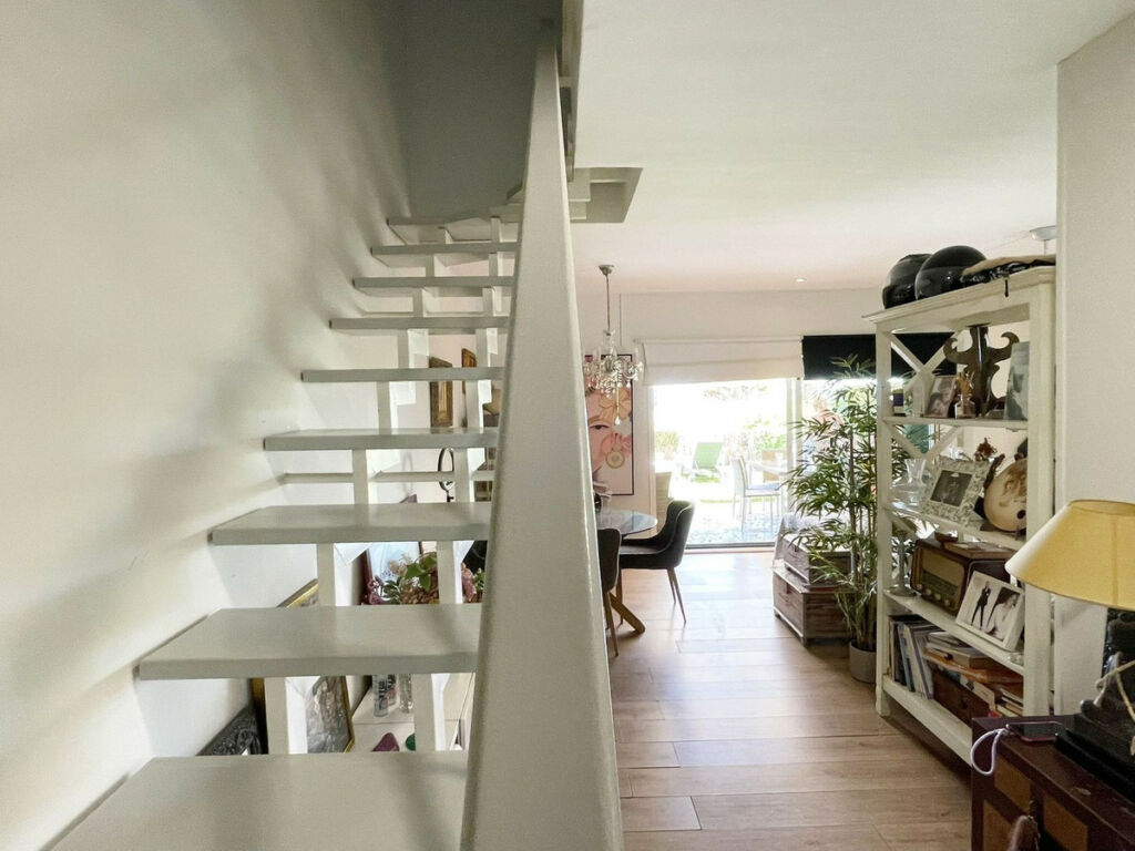 Semi-Detached House Higueron Málaga - image 8
