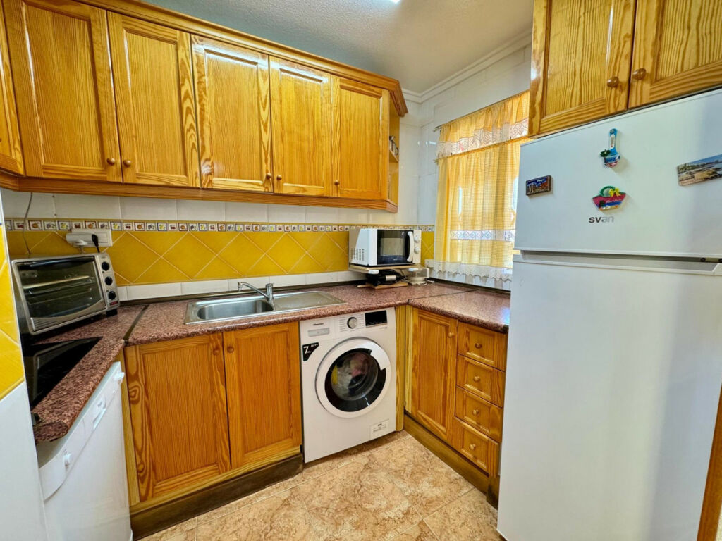 Penthouse Torrevieja Alicante - image 9