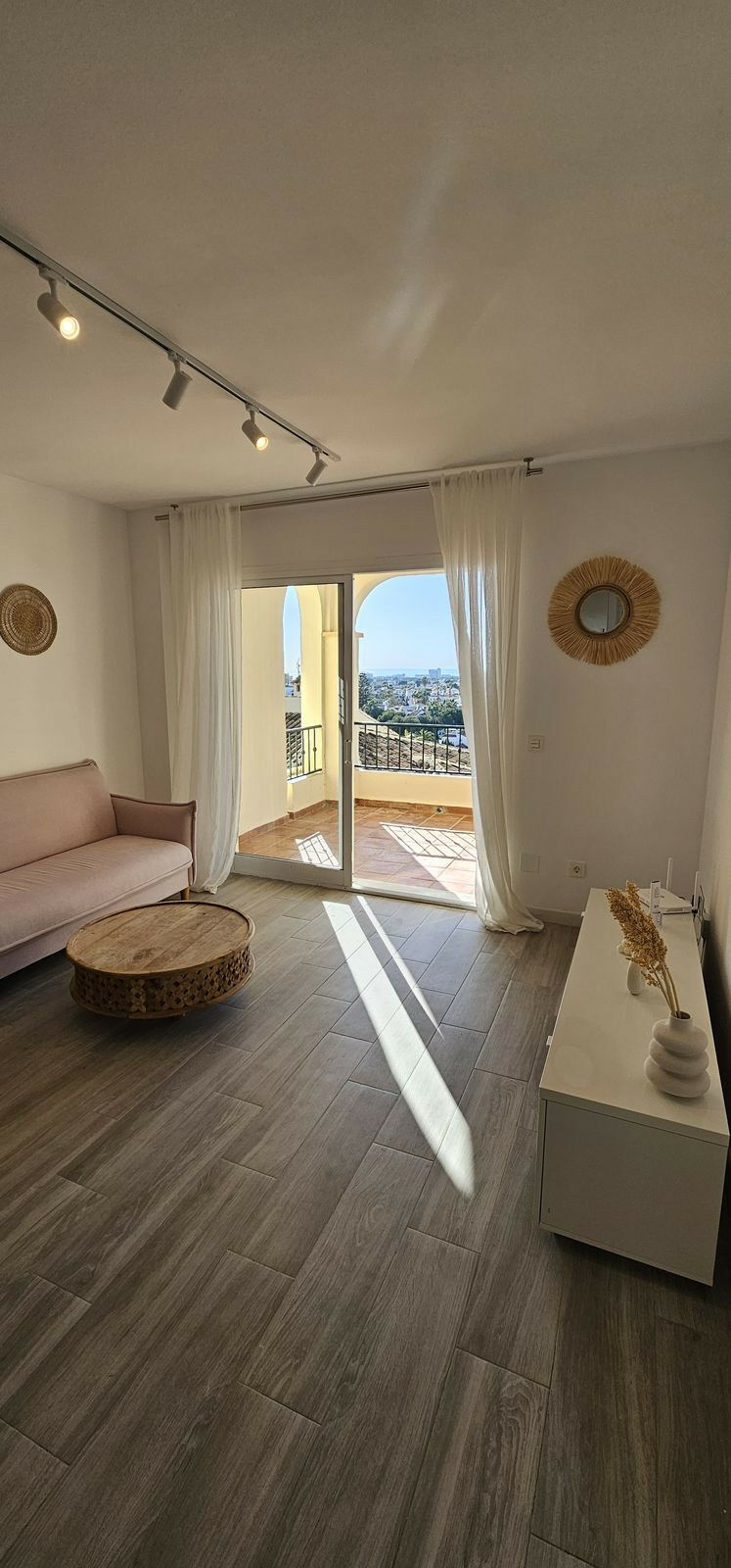 Middle Floor Apartment Riviera del Sol Málaga - image 9