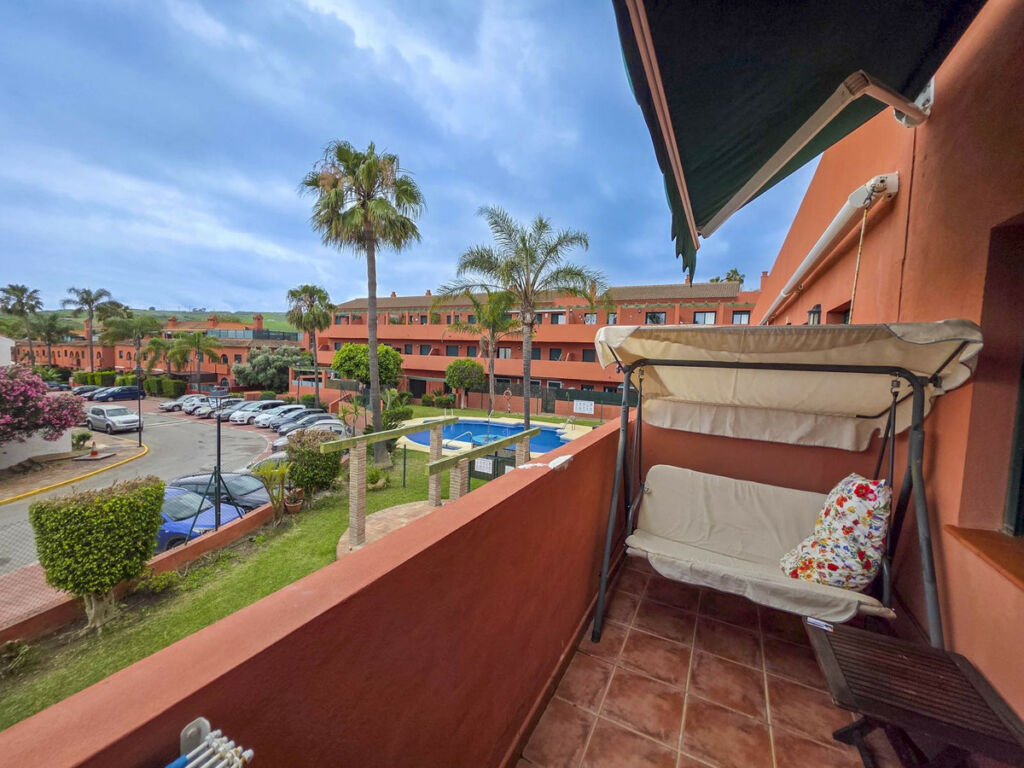 Middle Floor Apartment Casares Playa Málaga - image 9