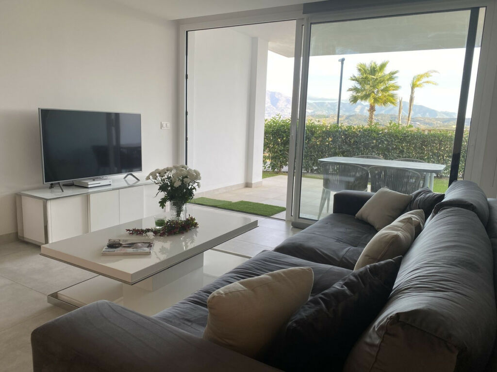 Ground Floor Apartment La Cala de Mijas Málaga - image 9
