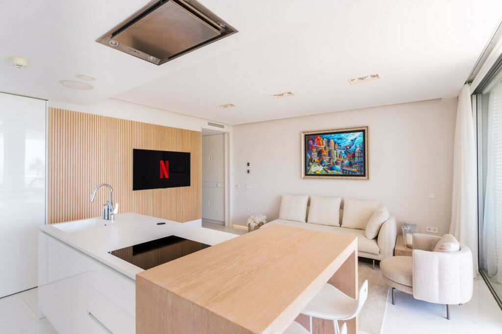 Ground Floor Apartment Estepona Málaga - image 9