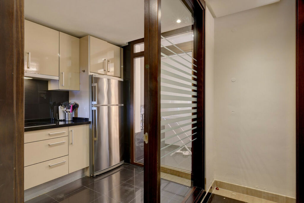Middle Floor Apartment Estepona Málaga - image 9