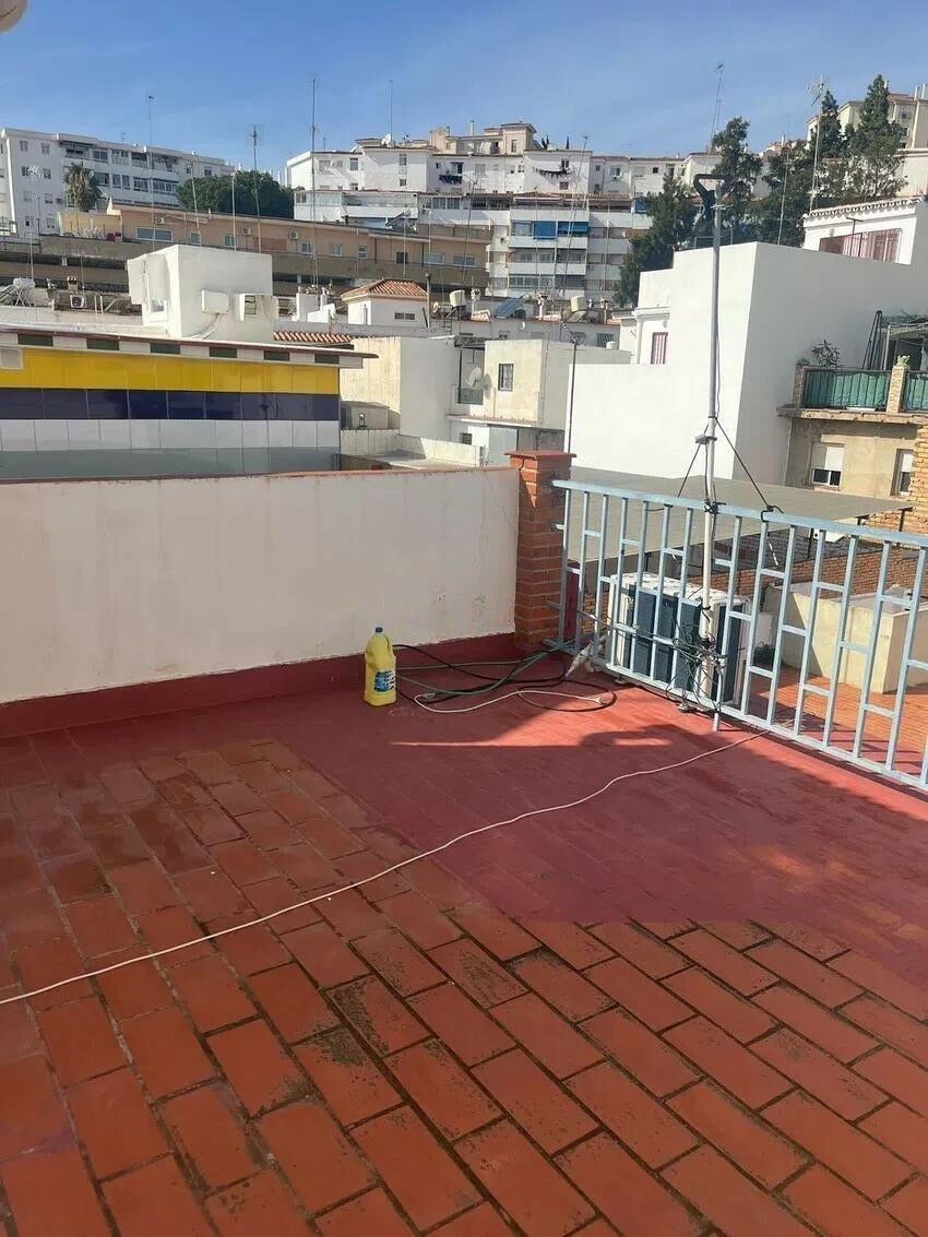 Detached Villa Benalmadena Málaga - image 9