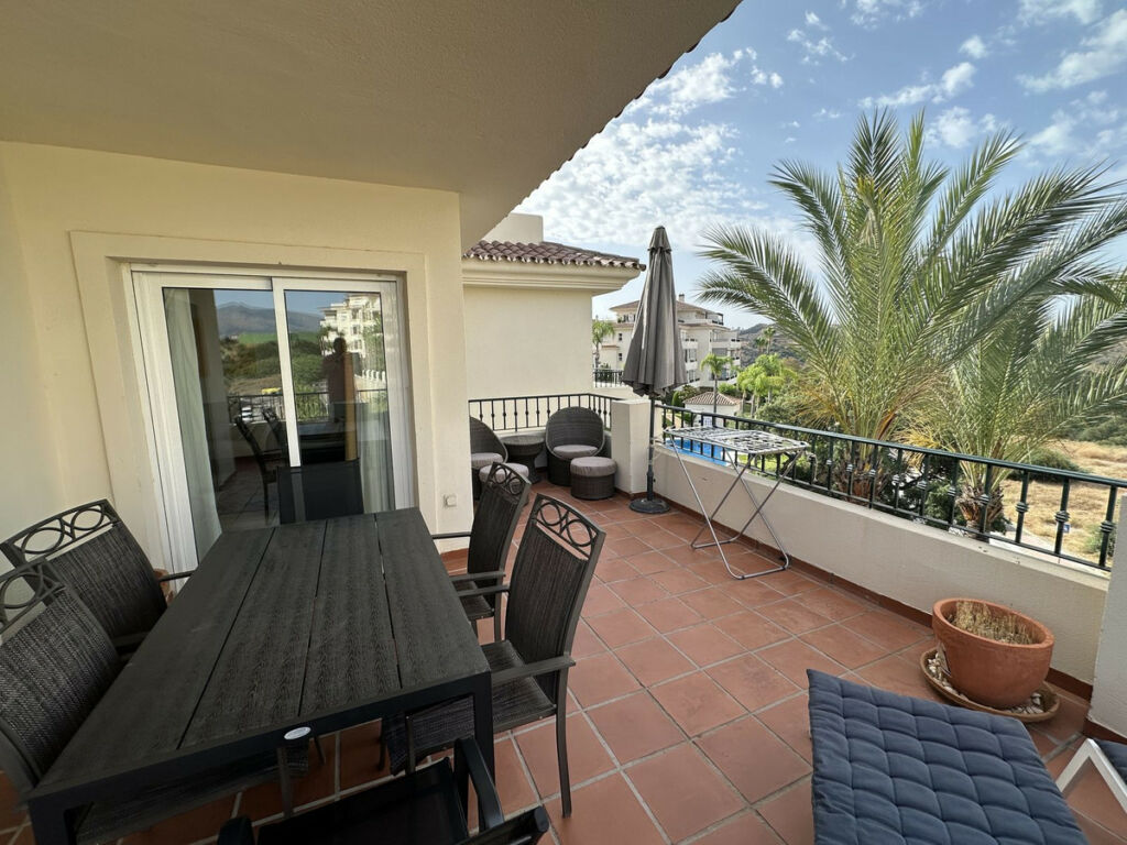 Middle Floor Apartment La Cala Hills Málaga - image 9