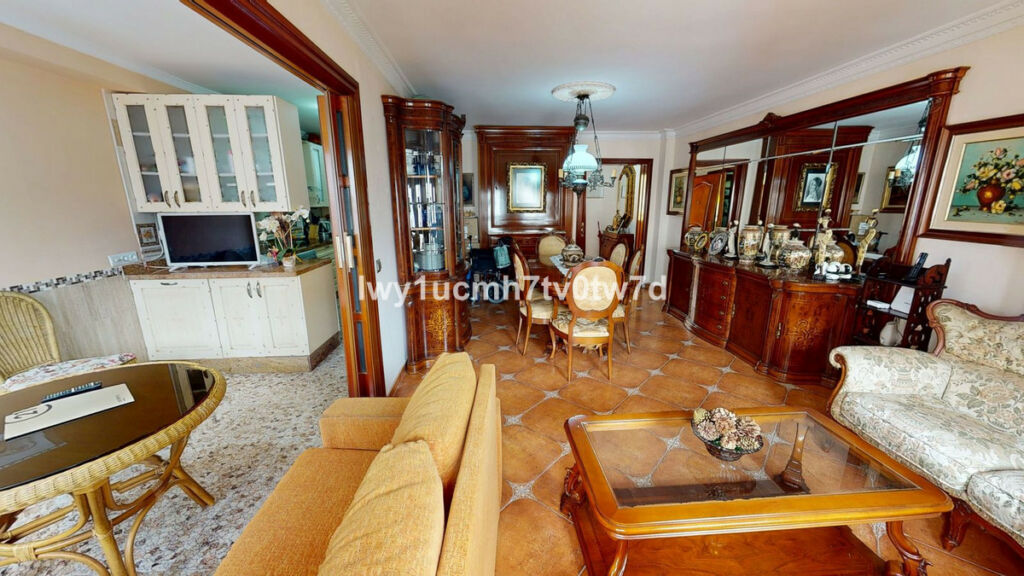 Middle Floor Apartment Málaga Centro Málaga - image 9