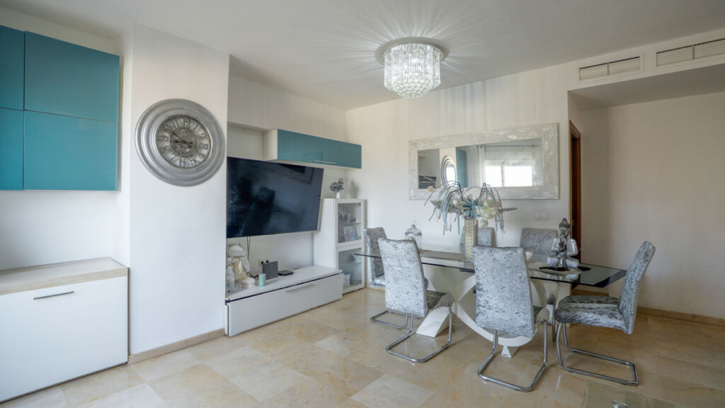 Penthouse Duplex Estepona Málaga - image 9