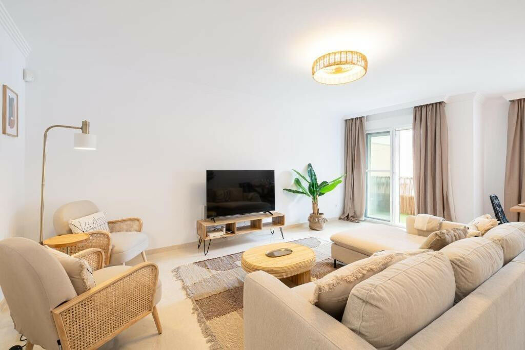 Middle Floor Apartment Fuengirola Málaga