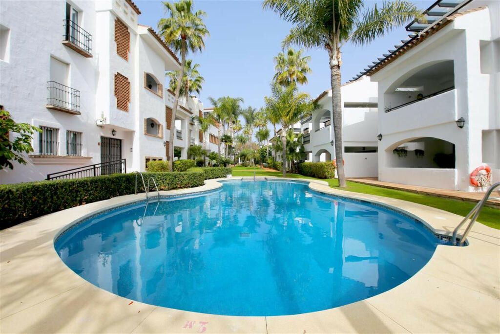 Middle Floor Apartment Marbella Málaga