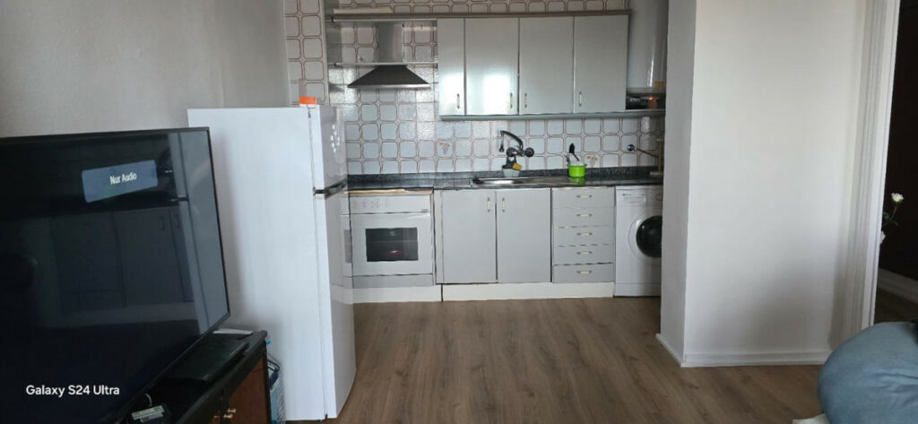 Middle Floor Apartment Torrevieja Alicante
