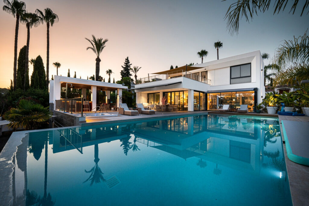 Detached Villa Nueva Andalucía Málaga